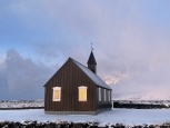 Fire & Ice 아이슬란드 - 벌판 위의 교회 하나 길을 가르켜주고 ... 